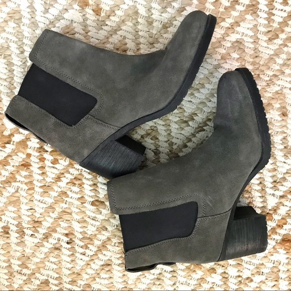 Sam Edelman Shoes - Sam Edelman Hanley Suede Ankle Chelsea Boots 9.5